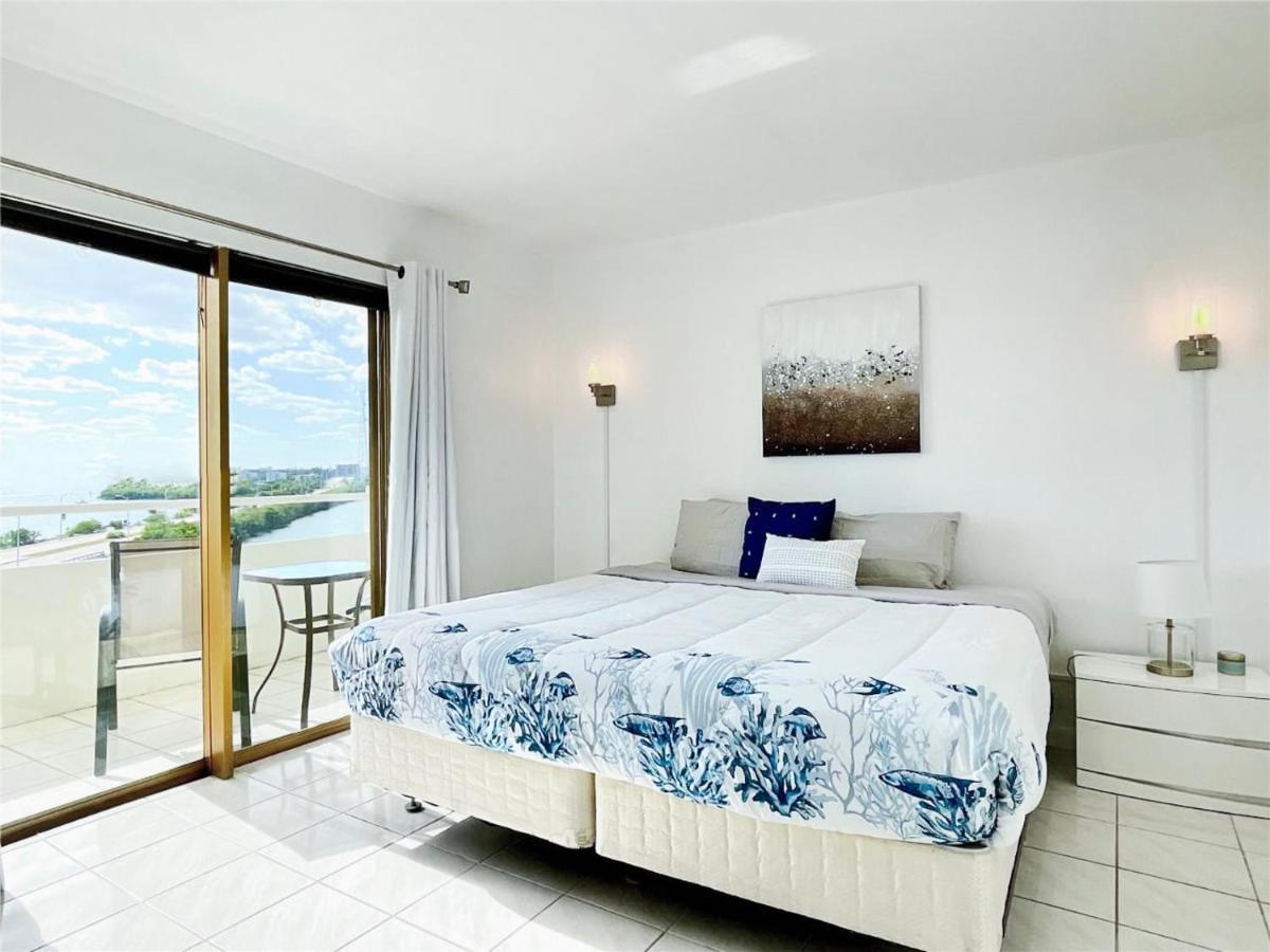 Bayfront Apartment Breathtaking Views- One Bedroom W Balcony- Living Room -Free Parking Маямі-Біч Екстер'єр фото