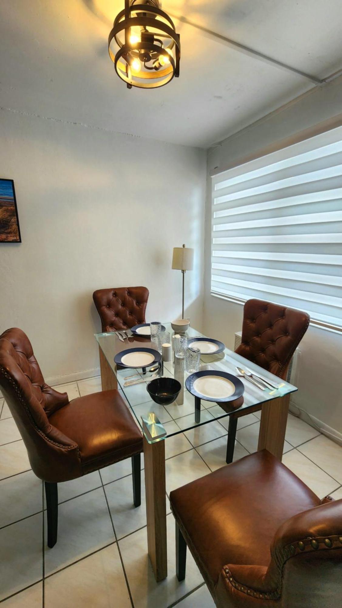 Bayfront Apartment Breathtaking Views- One Bedroom W Balcony- Living Room -Free Parking Маямі-Біч Екстер'єр фото